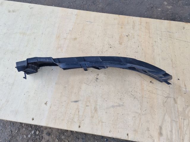 bontott VW PASSAT B5 Bal Ködlámpa Rács