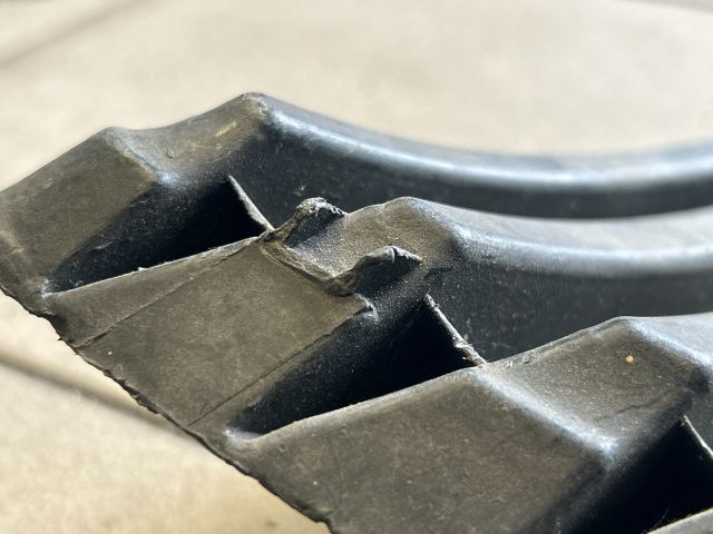 bontott VW PASSAT B5 Bal Ködlámpa Rács