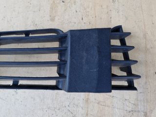 bontott VW PASSAT B5 Bal Ködlámpa Rács