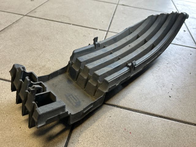 bontott VW PASSAT B5 Bal Ködlámpa Rács