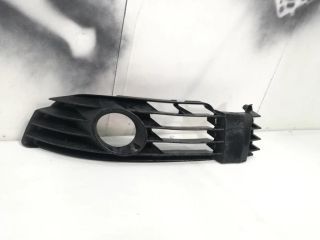 bontott VW PASSAT B5 Bal Ködlámpa Rács