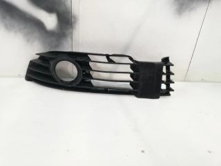 bontott VW PASSAT B5 Bal Ködlámpa Rács