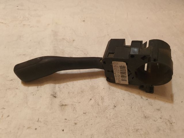 bontott VW PASSAT B5 Bal Kormánykapcsoló Irányjelző
