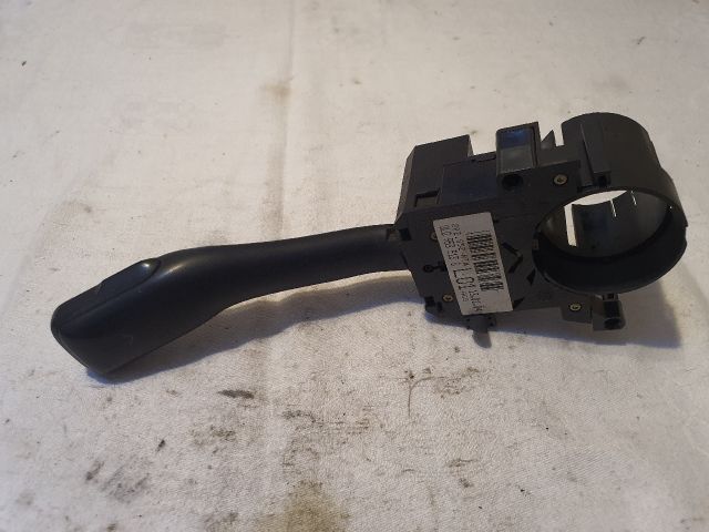 bontott VW PASSAT B5 Bal Kormánykapcsoló Irányjelző