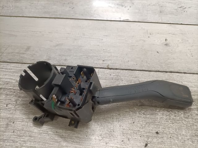 bontott VW PASSAT B5 Bal Kormánykapcsoló Irányjelző