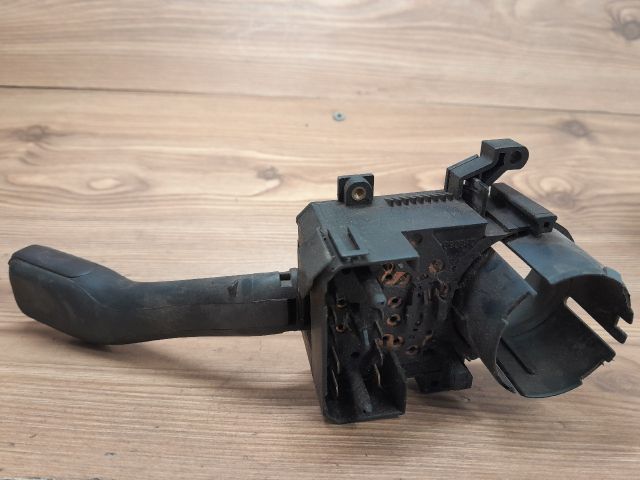 bontott VW PASSAT B5 Bal Kormánykapcsoló Irányjelző