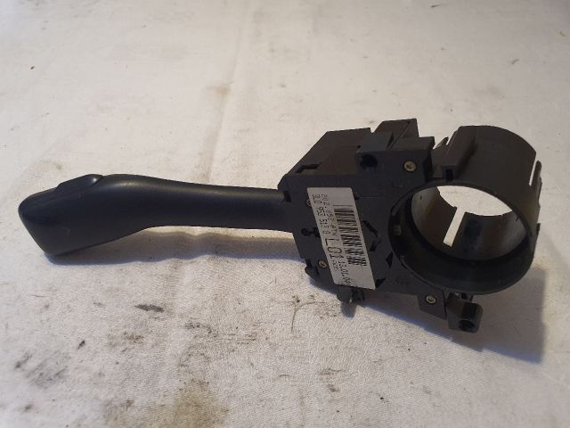 bontott VW PASSAT B5 Bal Kormánykapcsoló Irányjelző