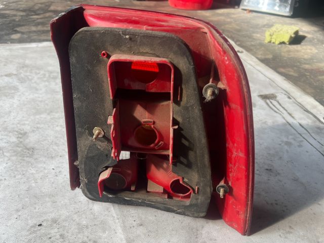 bontott VW PASSAT B5 Bal Külső Hátsó Lámpa