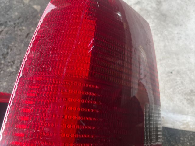 bontott VW PASSAT B5 Bal Külső Hátsó Lámpa