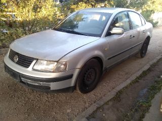 bontott VW PASSAT B5 Bal Küszöb Légterelő