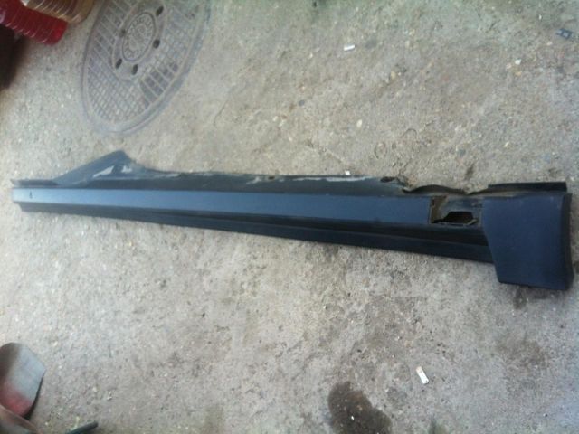 bontott VW PASSAT B5 Bal Küszöb