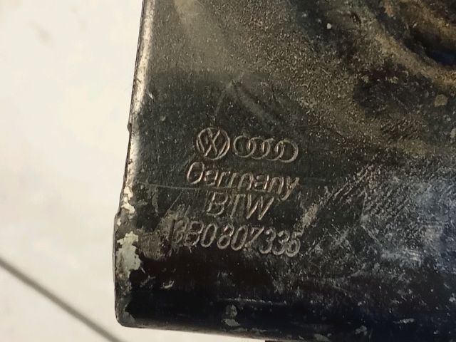 bontott VW PASSAT B5 Bal Lökhárító Tartó Nyúlványvég