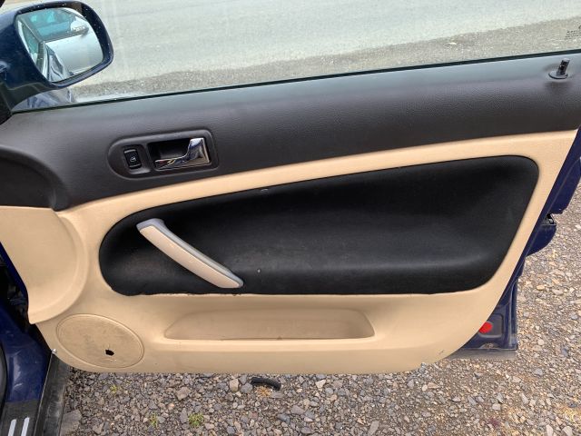 bontott VW PASSAT B5 Bal Napellenző