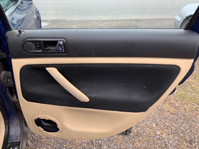 bontott VW PASSAT B5 Bal Napellenző