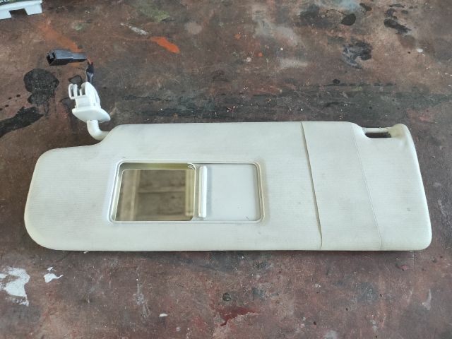 bontott VW PASSAT B5 Bal Napellenző