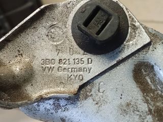 bontott VW PASSAT B5 Bal Sárvédő Oldaltartó