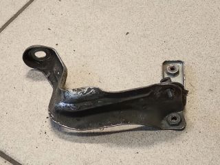 bontott VW PASSAT B5 Bal Sárvédő Oldaltartó