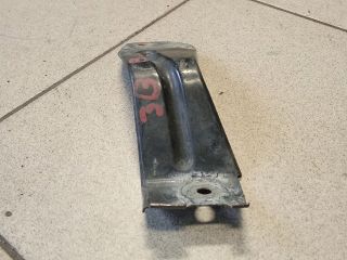 bontott VW PASSAT B5 Bal Sárvédő Oldaltartó