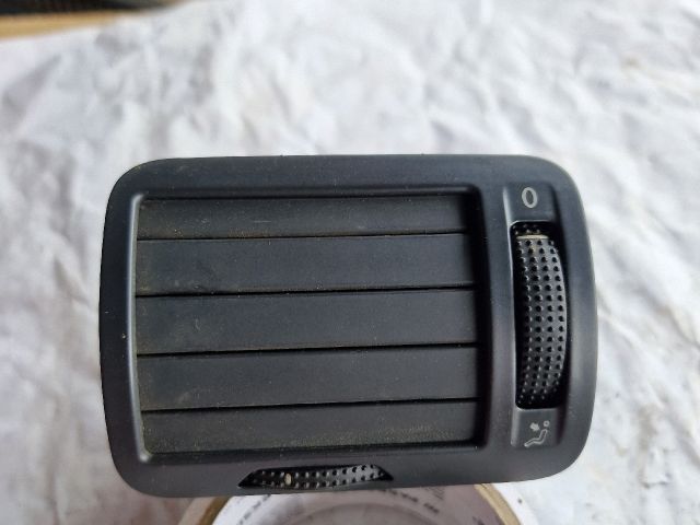 bontott VW PASSAT B5 Bal Szellőző