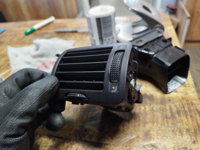 bontott VW PASSAT B5 Bal Szellőző