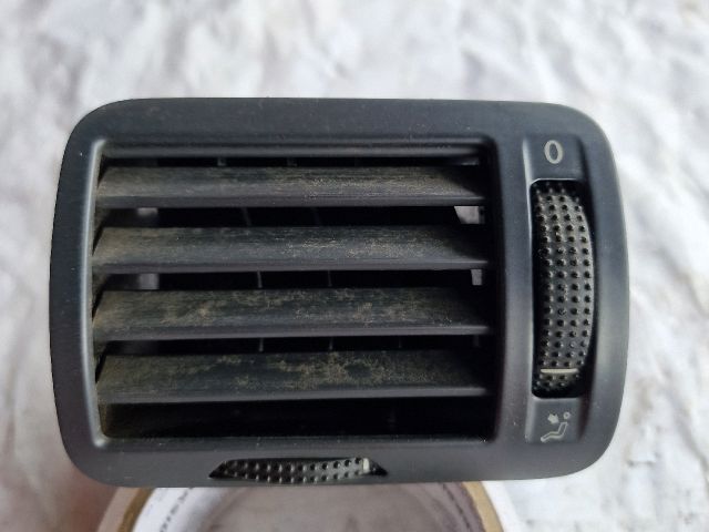 bontott VW PASSAT B5 Bal Szellőző