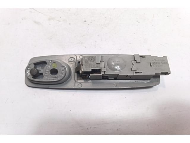 bontott VW PASSAT B5 Belső Világítás Tetőablak Vezérlővel