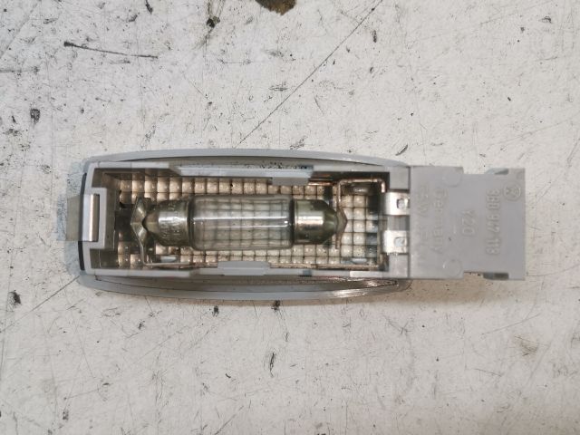 bontott VW PASSAT B5 Beltér Világítás Első