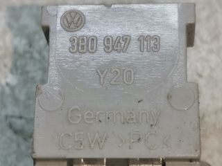 bontott VW PASSAT B5 Beltér Világítás Első