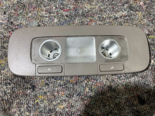 bontott VW PASSAT B5 Beltér Világítás Hátsó