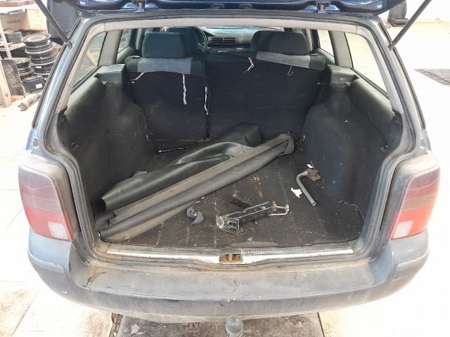 bontott VW PASSAT B5 Beltér Világítás Hátsó