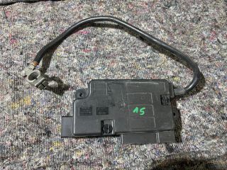 bontott VW PASSAT B5 Biztosítéktábla Doboz