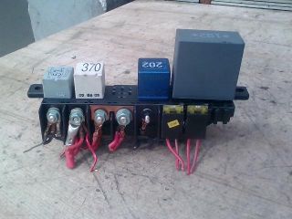 bontott VW PASSAT B5 Biztosítéktábla Utastér