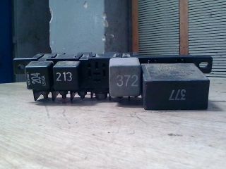 bontott VW PASSAT B5 Biztosítéktábla Utastér