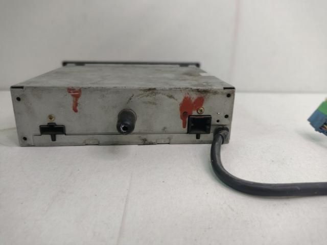 bontott VW PASSAT B5 CD / DVD Tár