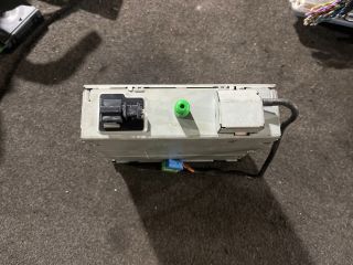 bontott VW PASSAT B5 CD / DVD Tár