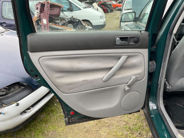 bontott VW PASSAT B5 Csomagtér Kárpit