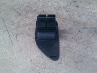 bontott VW PASSAT B5 Csomagtér Nyitó Kar / Gomb