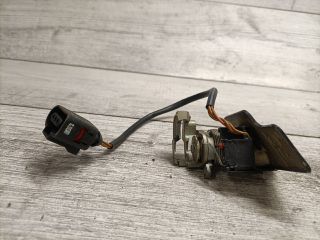 bontott VW PASSAT B5 Csomagtér Nyitó Kar / Gomb