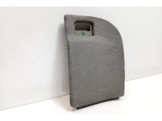 bontott VW PASSAT B5 Csomagtérajtó Burkolat Alsó