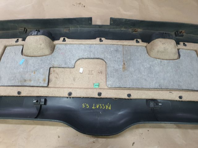 bontott VW PASSAT B5 Csomagtérajtó Kárpit