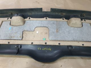bontott VW PASSAT B5 Csomagtérajtó Kárpit
