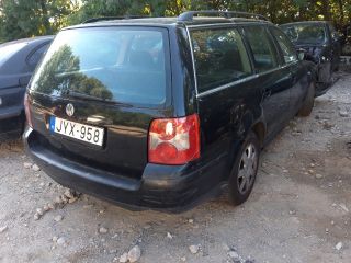 bontott VW PASSAT B5 Csomagtérajtó Kárpit