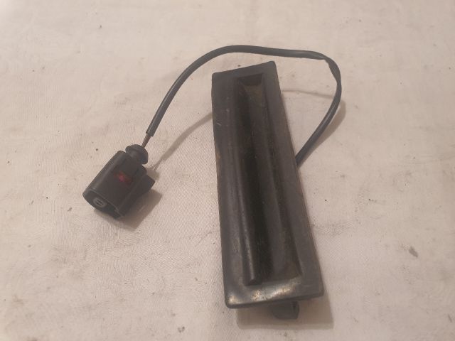 bontott VW PASSAT B5 Csomagtérajtó Kilincs