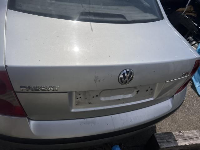 bontott VW PASSAT B5 Csomagtérajtó (Üres lemez)