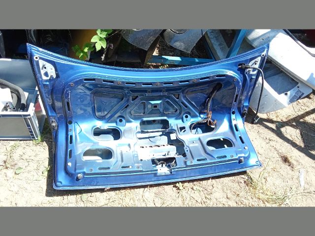 bontott VW PASSAT B5 Csomagtérajtó (Üres lemez)