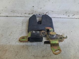 bontott VW PASSAT B5 Csomagtérajtó Zárszerkezet