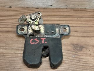 bontott VW PASSAT B5 Csomagtérajtó Zárszerkezet