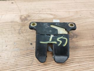 bontott VW PASSAT B5 Csomagtérajtó Zárszerkezet