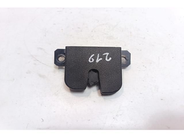 bontott VW PASSAT B5 Csomagtérajtó Zárszerkezet