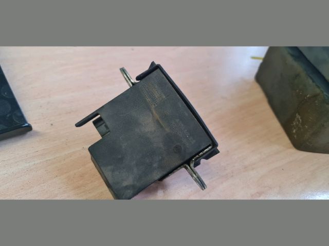 bontott VW PASSAT B5 Csomagtérajtó Zárszerkezet